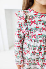 Load image into Gallery viewer, Bows &amp; Baubles Christmas Flutter Pants Set
