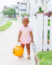 Load image into Gallery viewer, Carving Cutie Ruffle Bubble
